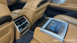 Lízing Sedan BMW 740 2017