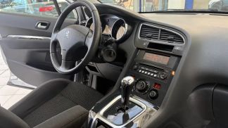Lízing Hatchback Peugeot 5008 2014
