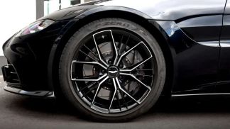 Lízing Kabriolet Aston Martin V8 2022