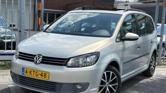 Lízing Hatchback Volkswagen Touran 2011