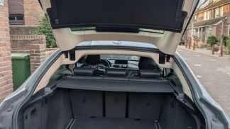 Lízing Sedan BMW 328 2013
