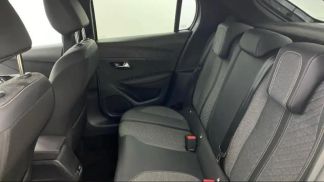 Lízing Sedan Peugeot 208 2024