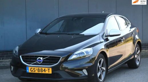 Volvo V40 2015