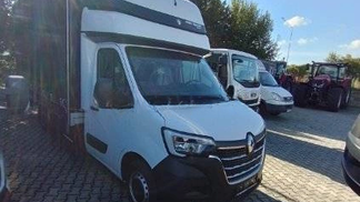 Otwarte z kredensami Renault Master 2024