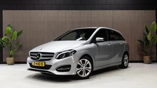 MERCEDES B 180 2016