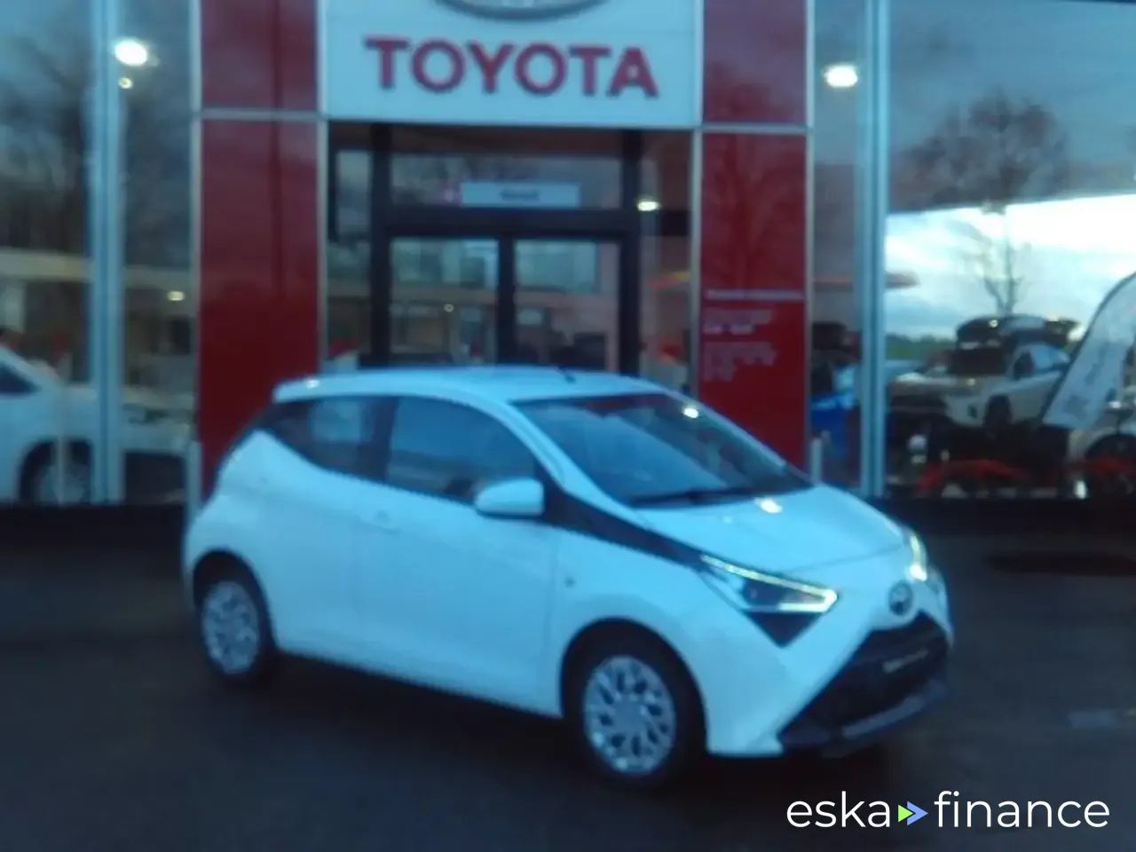 Finansowanie Sedan Toyota AYGO 2021