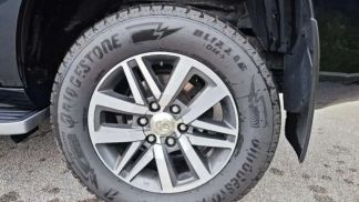 Leasing SUV Toyota Land Cruiser 2011