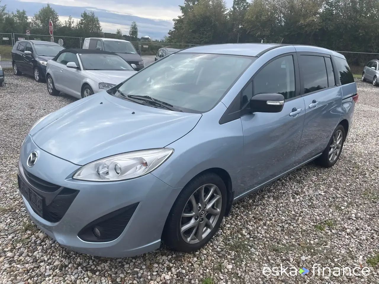 Passenger transport Mazda 5 2013