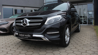 Finansowanie SUV MERCEDES GLE 2016