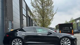 Lízing Sedan Tesla Model S 2014