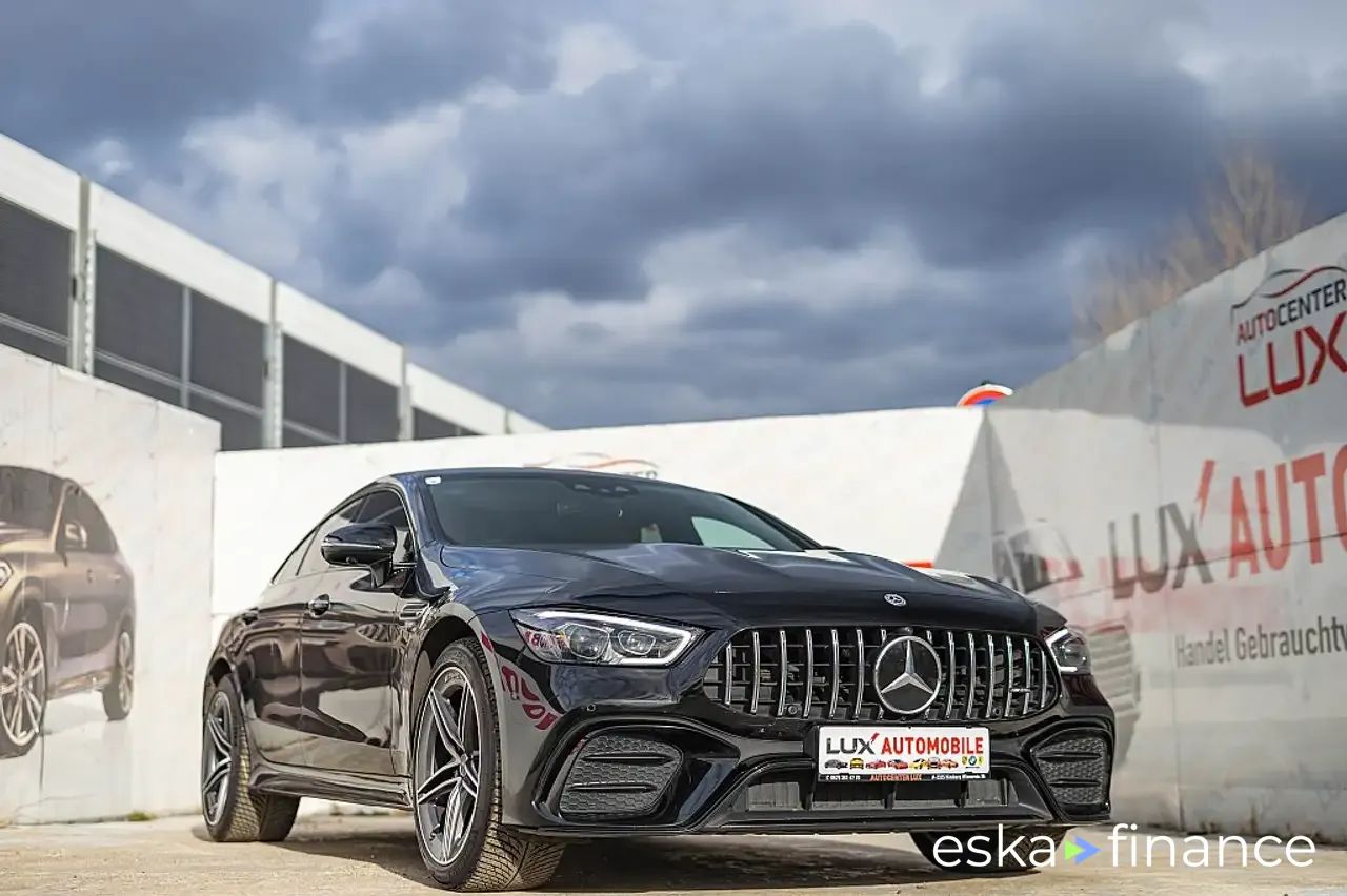 Lízing Sedan MERCEDES AMG GT 2019