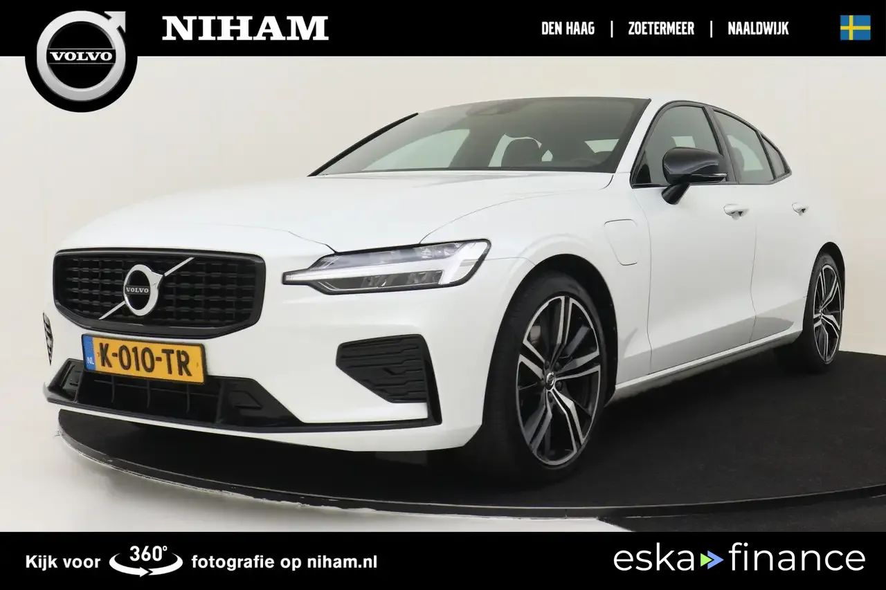 Lízing Sedan Volvo S60 2021