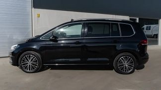 Lízing Hatchback Volkswagen Touran 2021