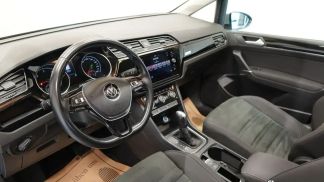 Lízing Hatchback Volkswagen Touran 2019
