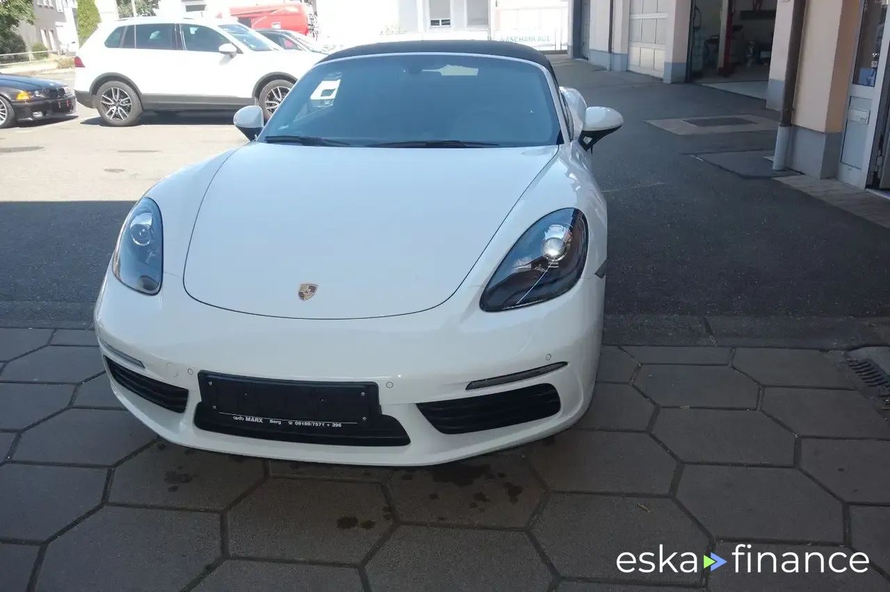 Financování Konvertibilní Porsche Boxster 2018