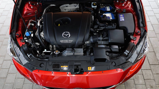 Lízing Hatchback Mazda 3 2014