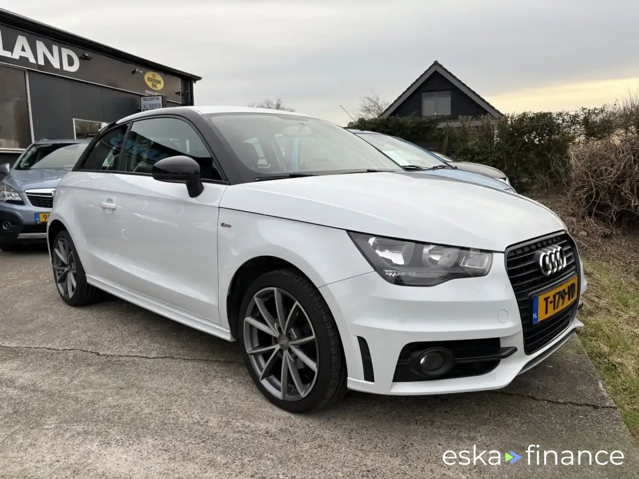 Financování Hatchback Audi A1 2014
