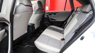 Financování Vagón Toyota RAV 4 2019