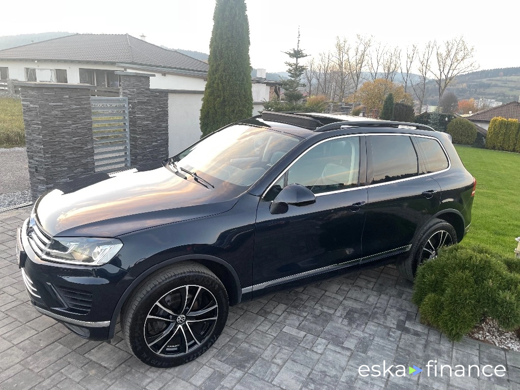 Finansowanie SUV Volkswagen TOUAREG II 2016