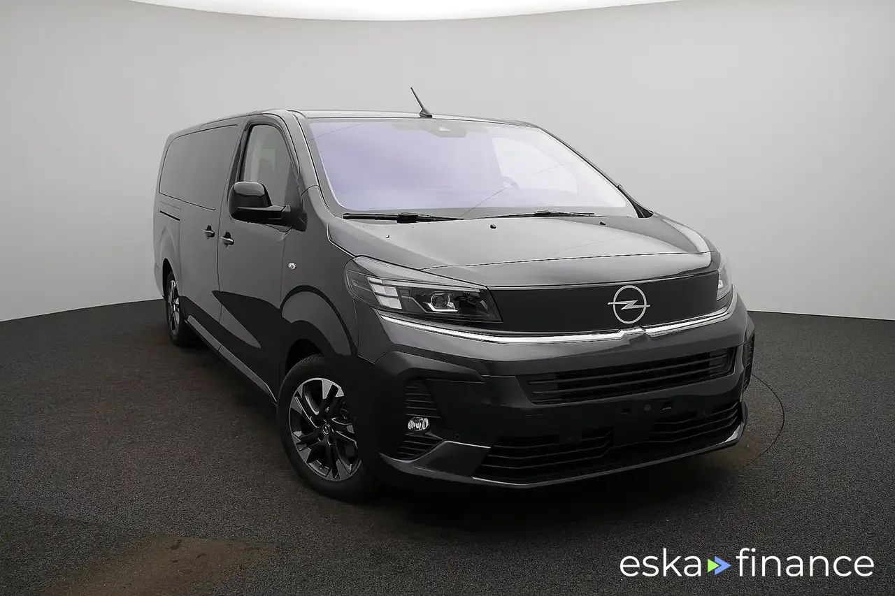 Leasing Hatchback Opel Zafira Life 2024