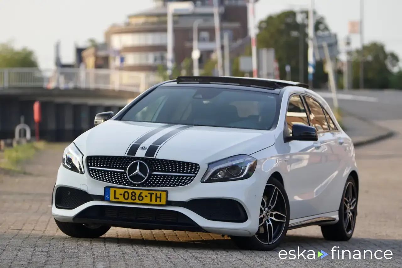 Leasing Sedan MERCEDES A 220 2017