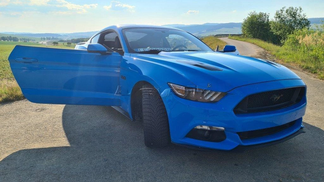 Lízing Sedan Ford Mustang 2017