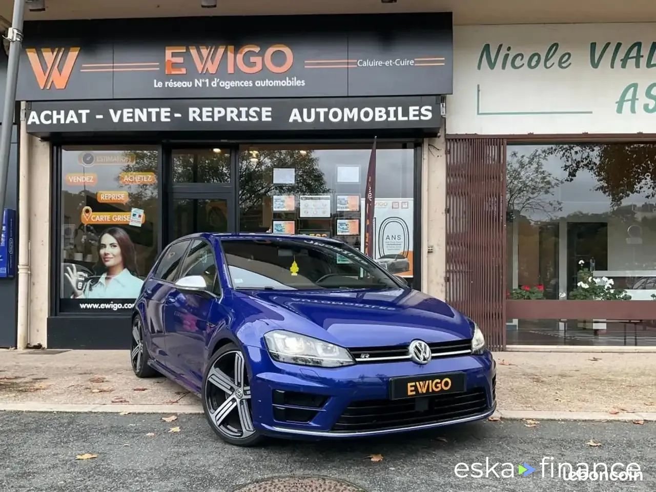 Lízing Sedan Volkswagen Golf 2016