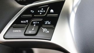 Lízing Hatchback MERCEDES B 250 2025