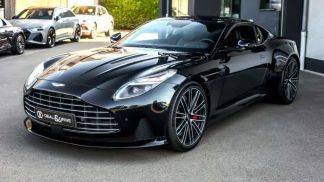 Financování Kupé Aston Martin DB12 2023