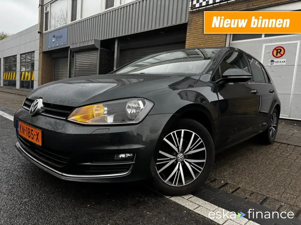 Leasing Hatchback Volkswagen Golf 2016