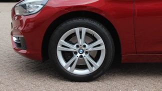 Leasing Hatchback BMW 218 2017