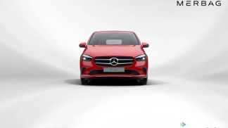 Lízing Sedan MERCEDES B 200 2019