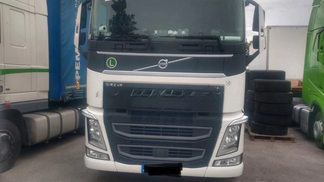 Finansowanie Ciągnik siodłowy Volvo FH500 2017