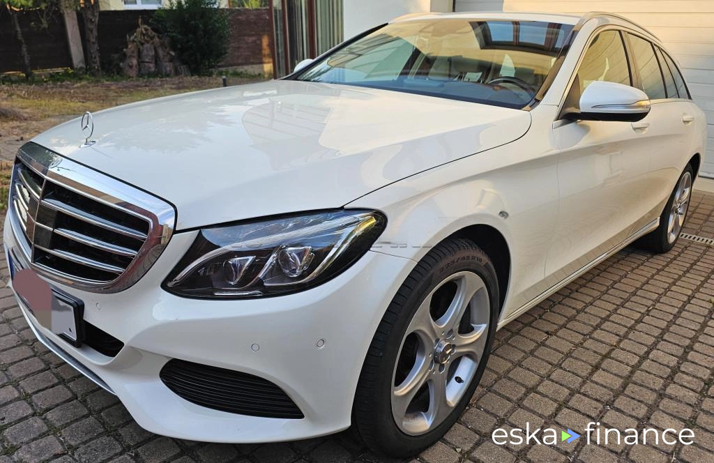 Lízing Kombi MERCEDES C TRIEDA 2015