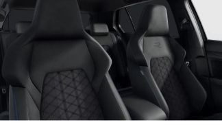 Financování Sedan Volkswagen Golf 2025