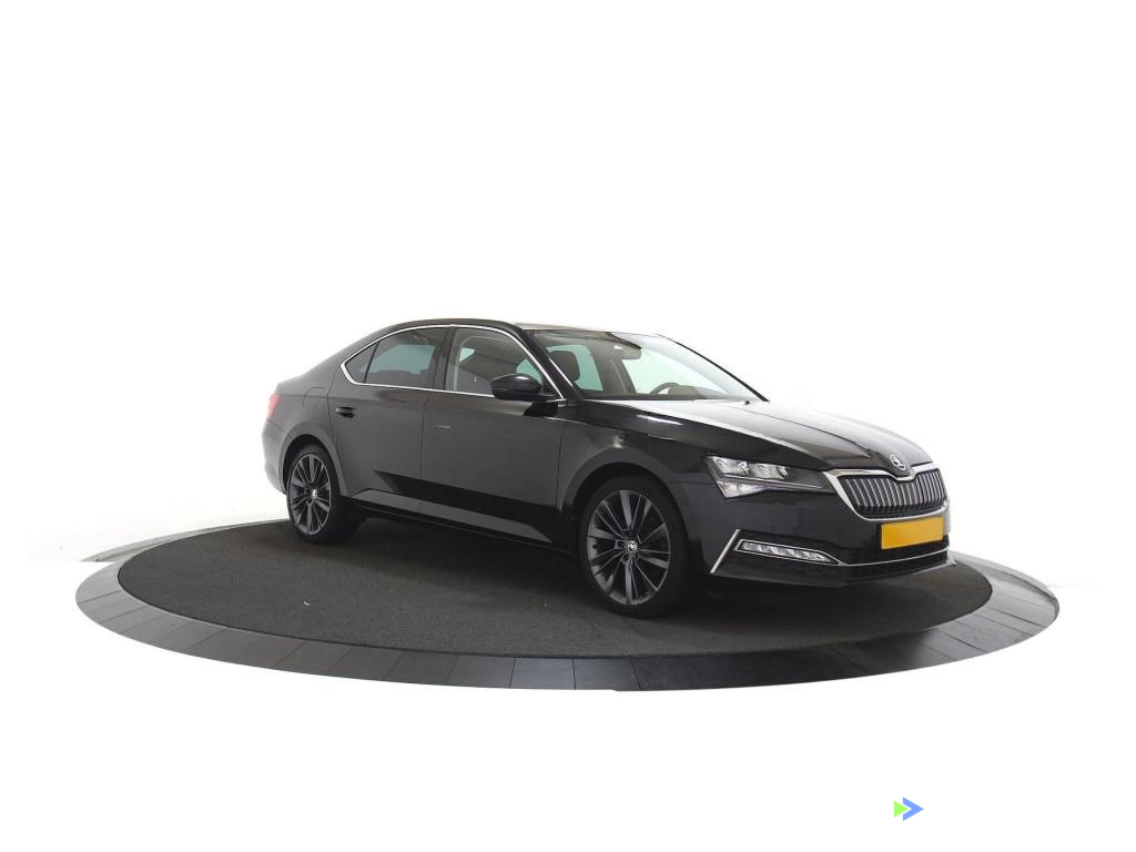 Leasing Sedan Skoda Superb 2020