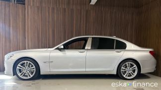 Lízing Sedan BMW 760 2010