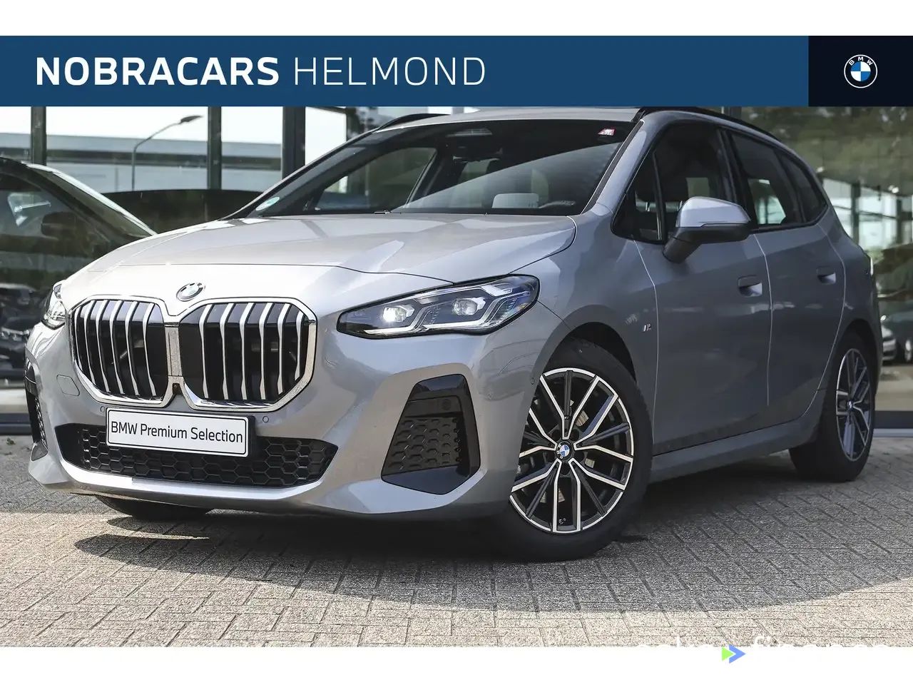 Leasing Hatchback BMW 223 2023