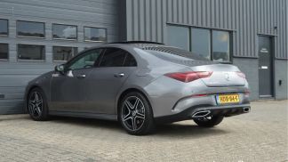 Lízing Sedan MERCEDES CLA 200 2024
