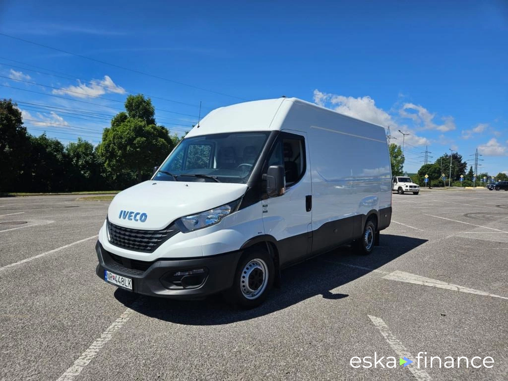 Leasing Van Iveco DAILY 2021