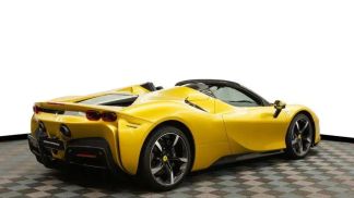 Lízing Kabriolet Ferrari SF90 SPIDER 2022