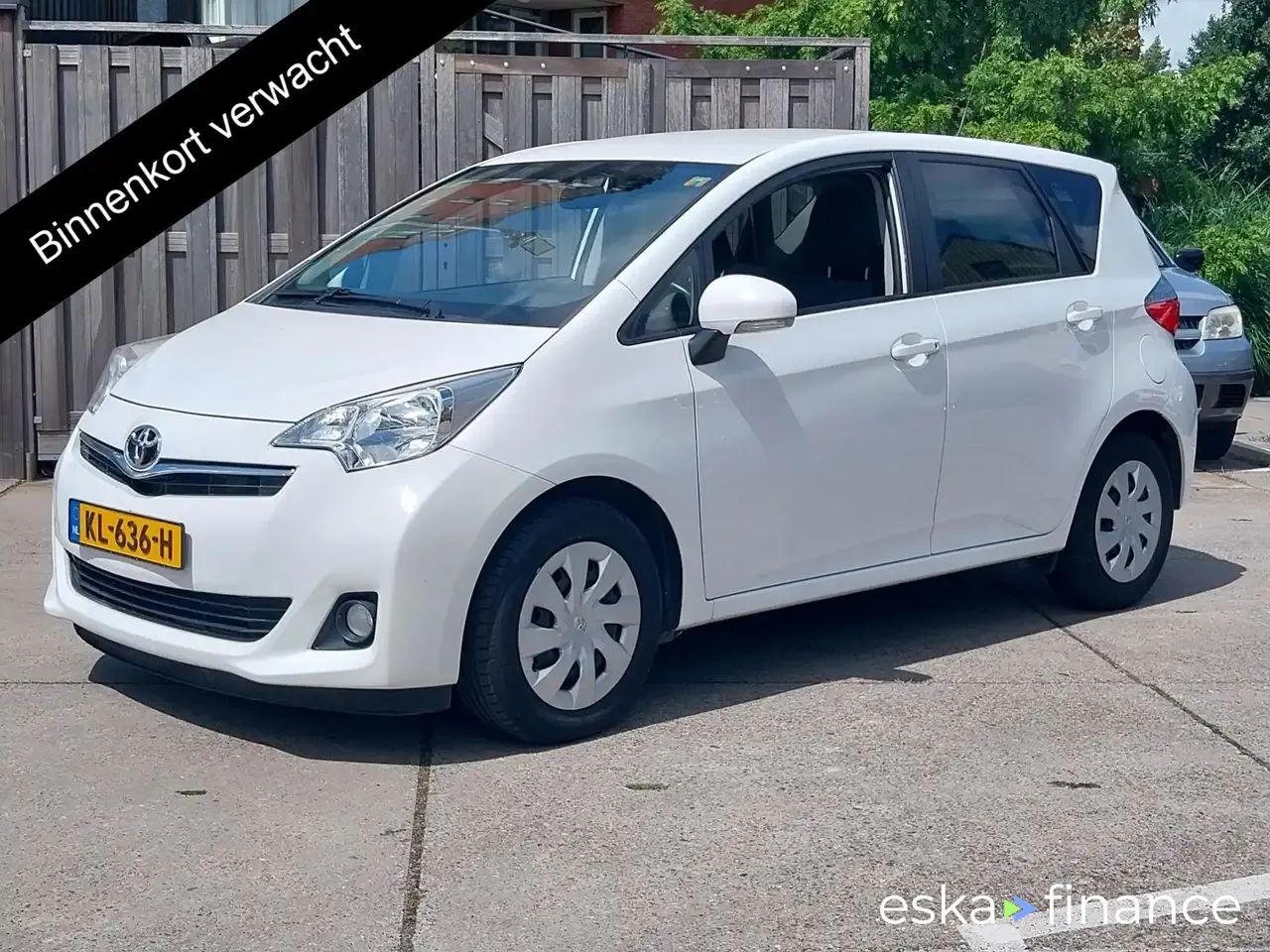 Finansowanie Hatchback Toyota Verso-S 2013