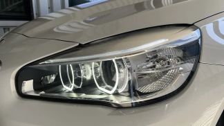 Lízing Hatchback BMW 218 2015