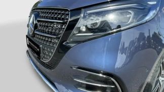 Financování Hatchback MERCEDES V 300 2024