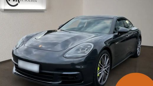 Porsche Panamera 2019