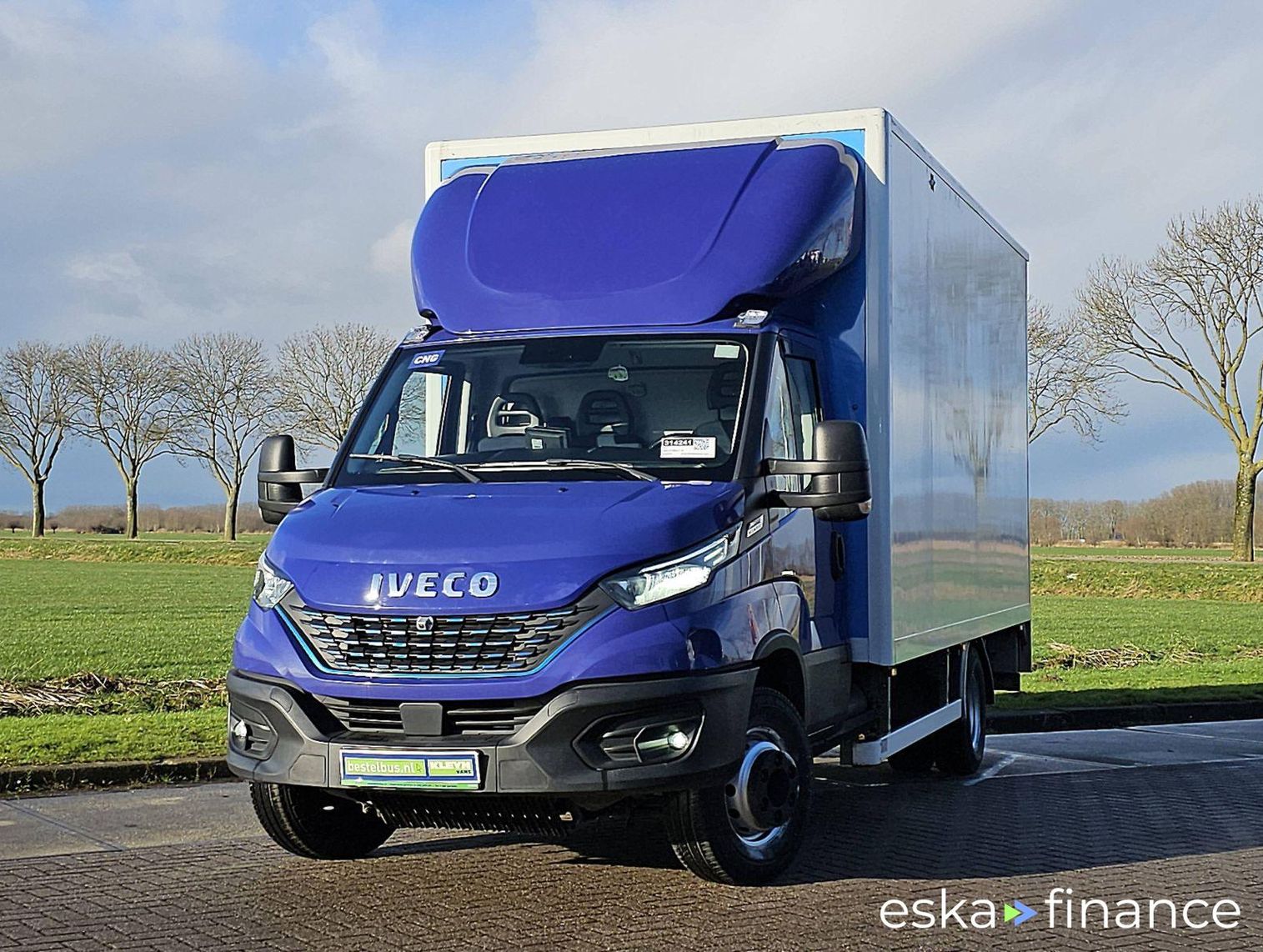 Finansowanie Zamknięte pudełko Iveco DAILY 70 2020