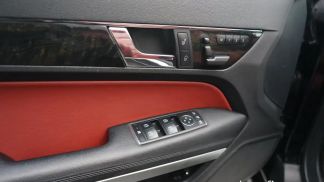 Lízing Kabriolet MERCEDES E 250 2010