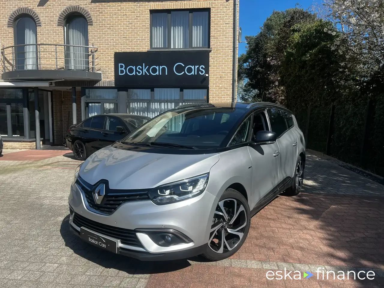 Leasing Hatchback Renault Grand Scenic 2016