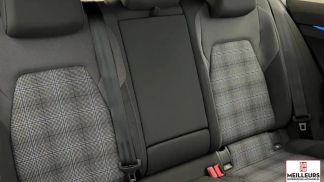 Financování Sedan Volkswagen Golf 2022