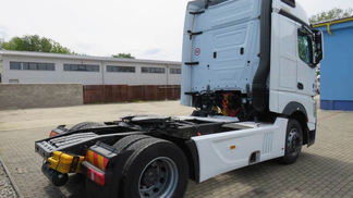 Lízing Traktor MERCEDES 1851 2020